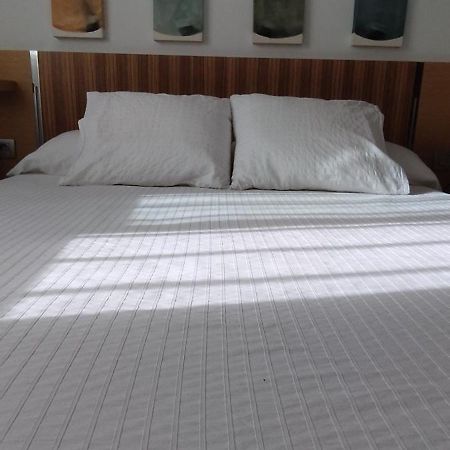 Apartamento Torres19 セビリア エクステリア 写真