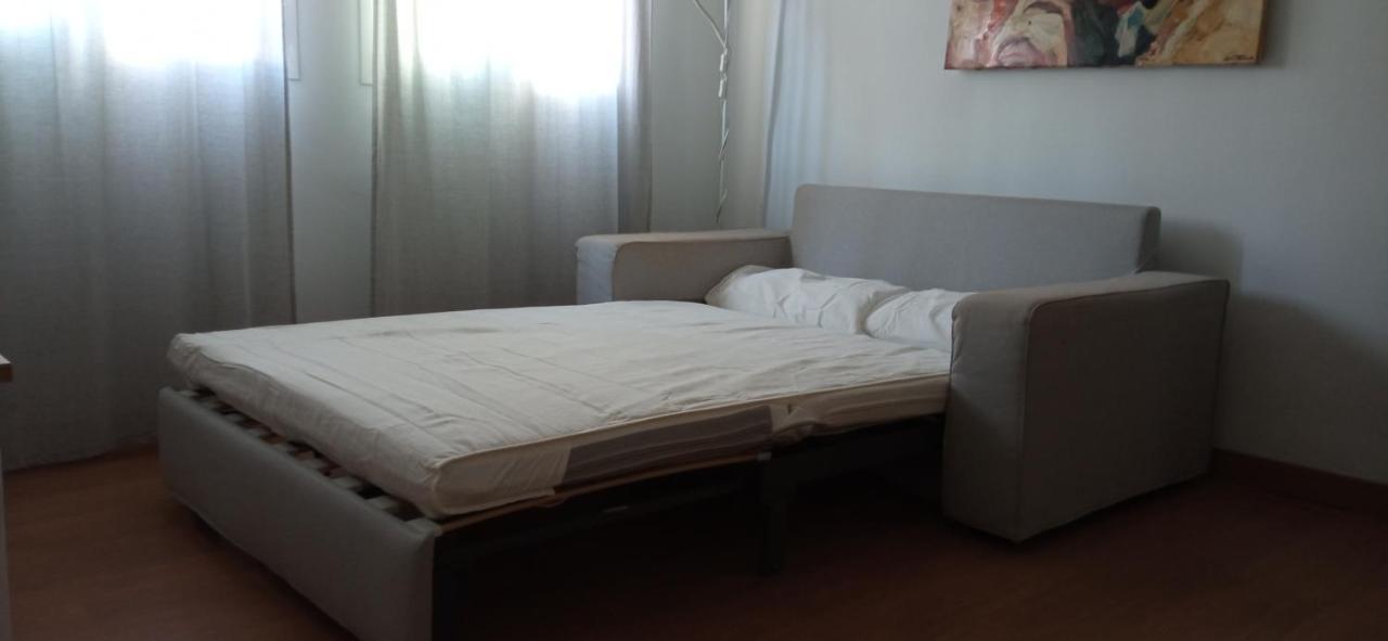 Apartamento Torres19 セビリア エクステリア 写真